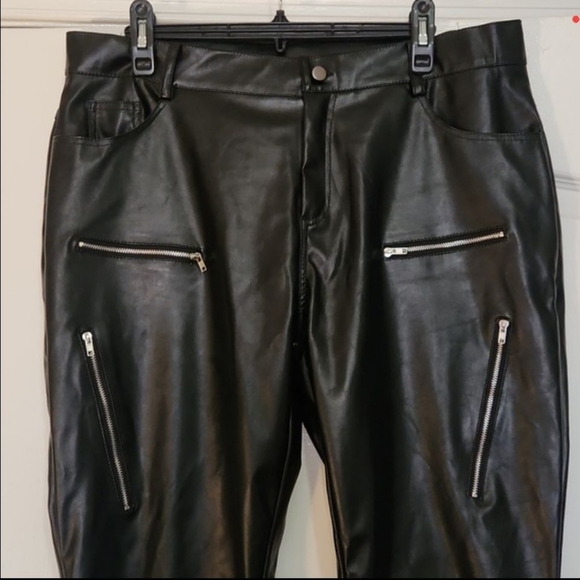 (NWOT) Vegan Leather Pants, Size 30 - Picture 2 of 8